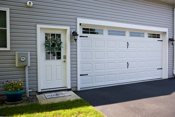 24/7 Emergency Garage Door Panel Replacement experts in Shoshone County County, ID